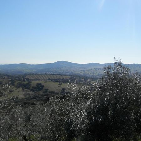 Apartamentos Rurales En Plena Sierra La Calera المظهر الخارجي الصورة