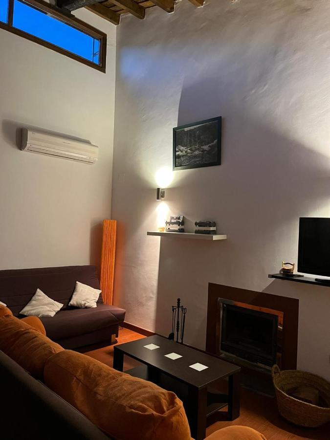 Apartamentos Rurales En Plena Sierra La Calera المظهر الخارجي الصورة