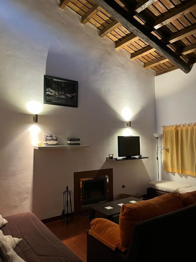 Apartamentos Rurales En Plena Sierra La Calera المظهر الخارجي الصورة